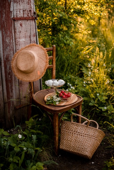 Brown wooden table brown woven baskets
